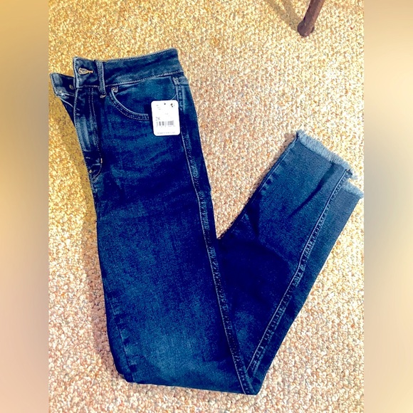 Free People raw hem high-rise jeggings. Size 28 NWT - Picture 1 of 12